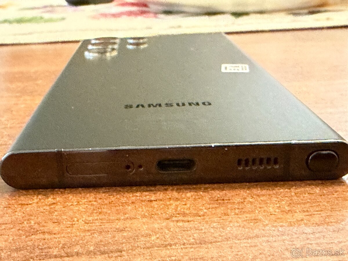 MT Samsung Galaxy S22 ULTRA 512 Gb čiernej farby - 3