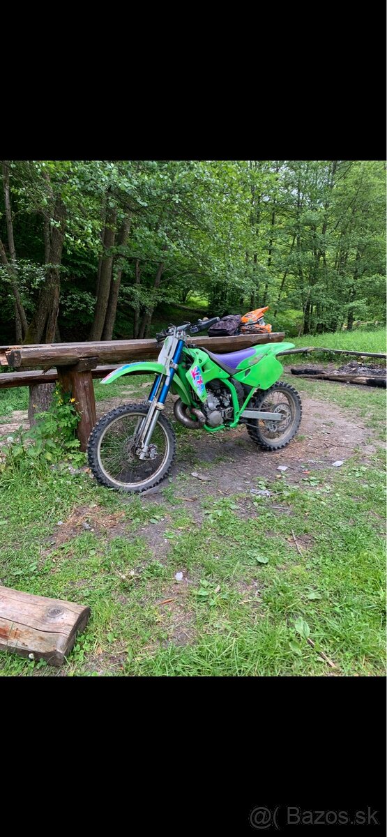 Predám Kawasaki Kx 250 - 3