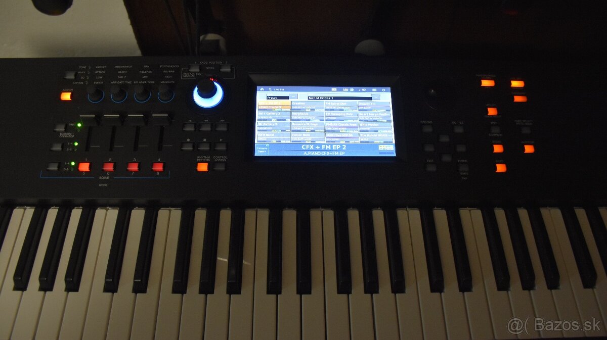 Predám synt. workstation YAMAHA MODX7+ s príslušenstvom - 3