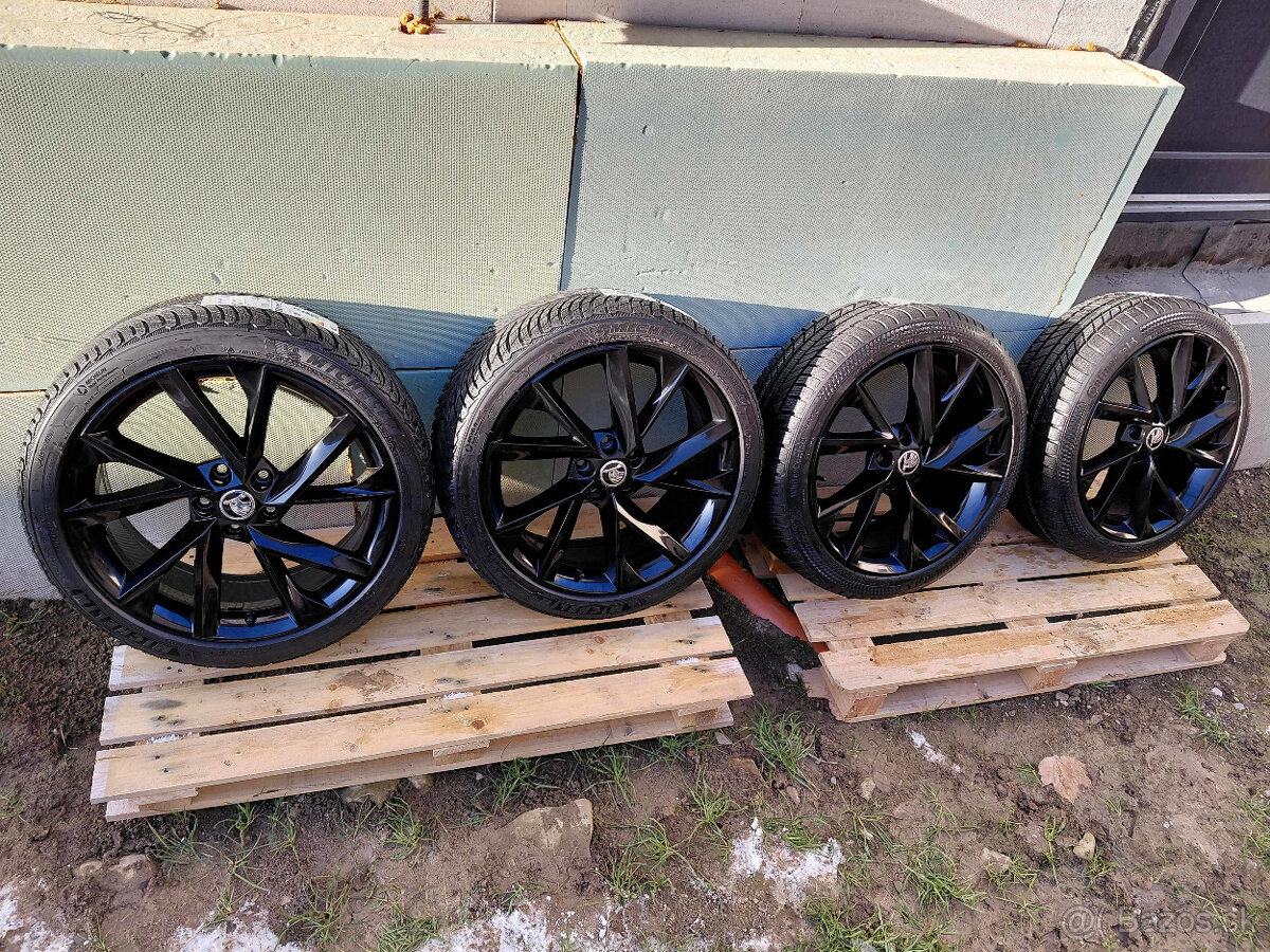 19" zimne Skoda Superb 235/40R19 - 3