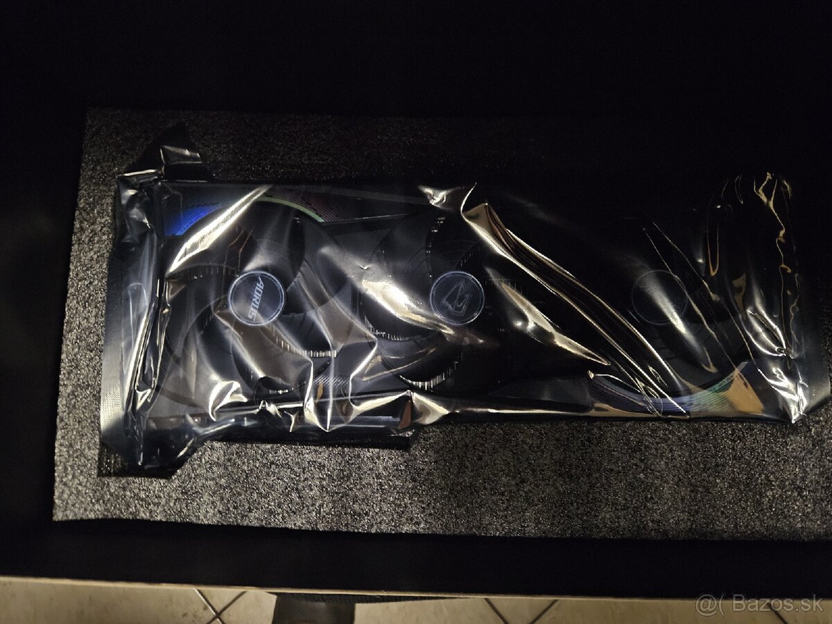 Gigabyte Aorus Geforce RTX 5090 Master 32GB - 3