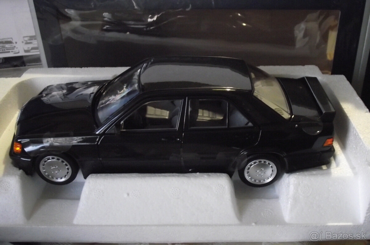 1:18 Mercedes 190 - 3