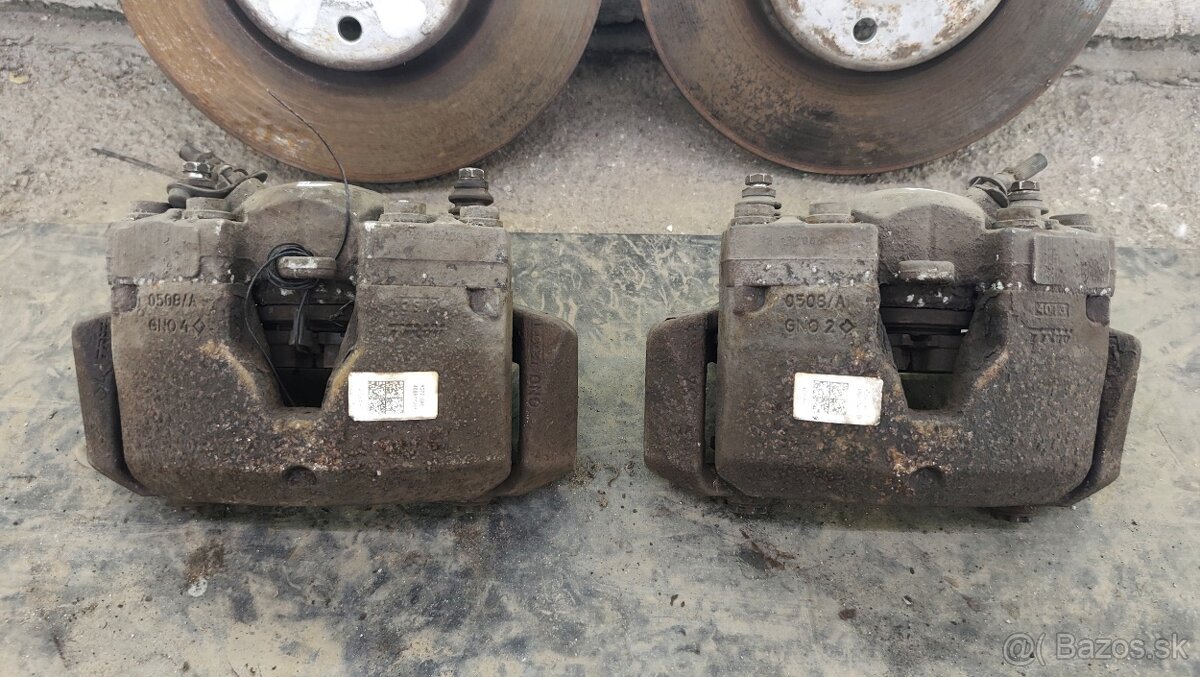 Predne brzdy Audi A6 C7 320mm - 3