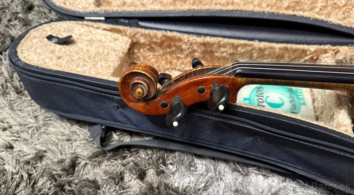 Predám dve husle 4/4 a 3/4 - 3