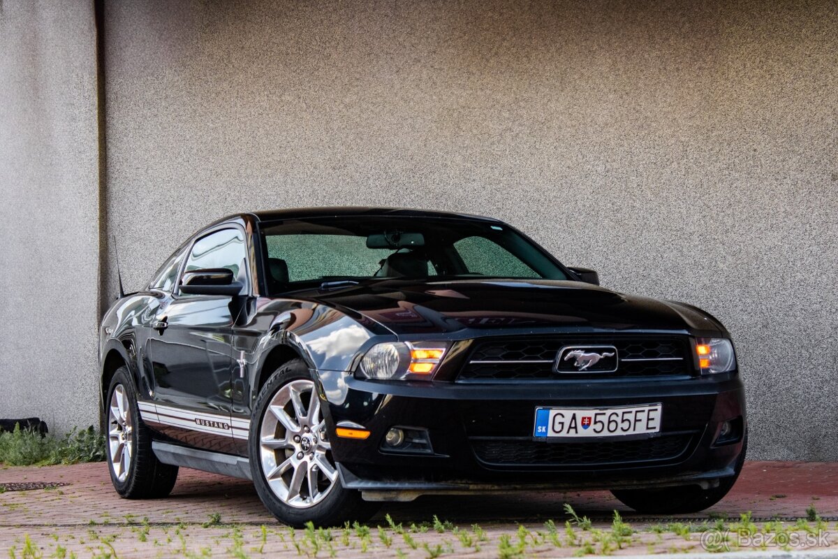 Ford Mustang 4.0L V6 - 3