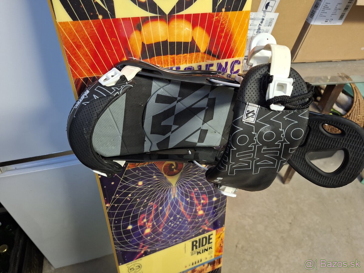 Snowboard, lyziarky - 3