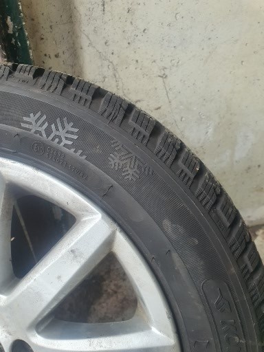 205/55r16 - 3