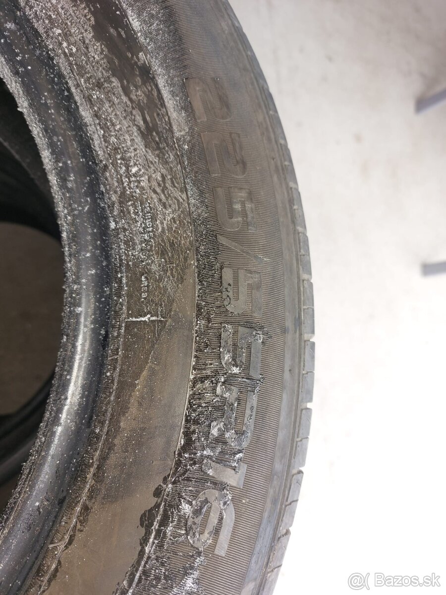 Predam letne pneu 225/55R16 - 3