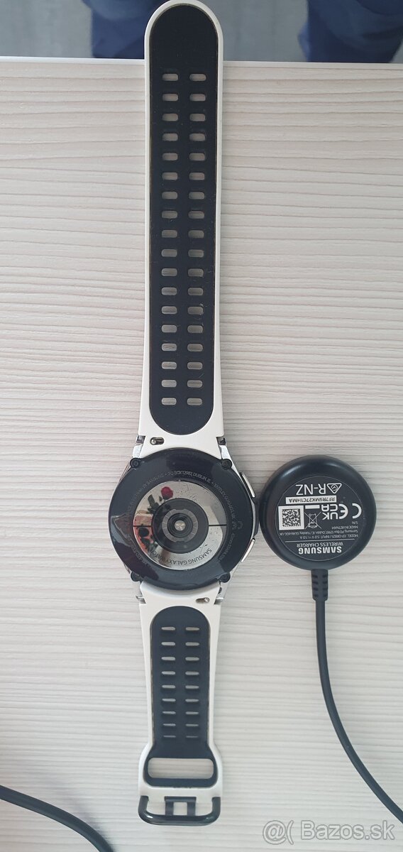 Samsung Watch 4 - 3