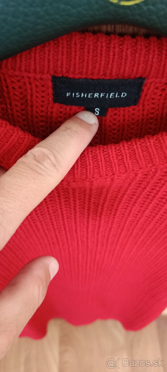 Červený sveter - 3