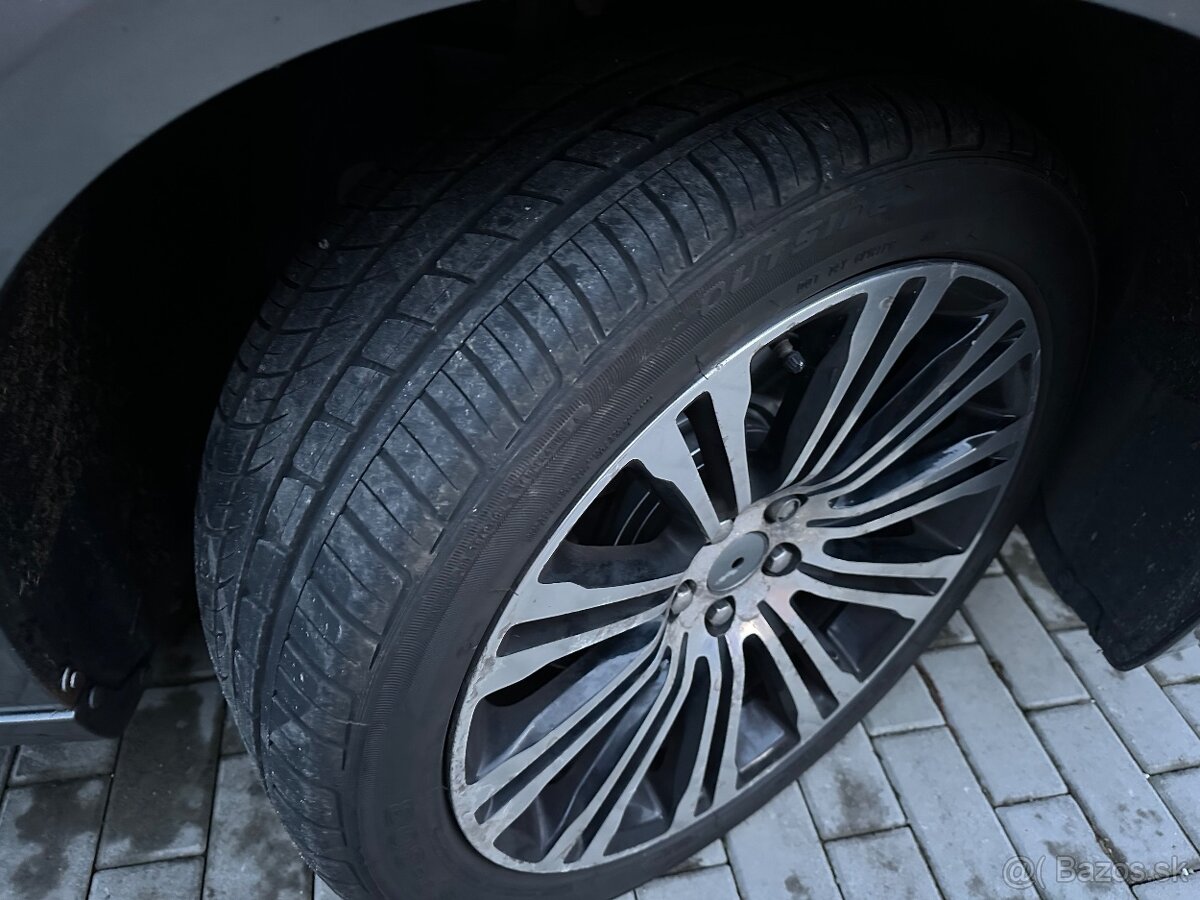 Lancia thema / chrysler 300