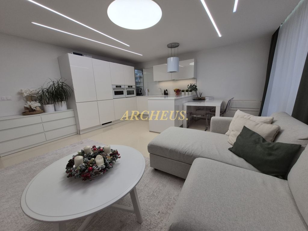 3 IZBOVÝ BYT - 74 m2 , PAJOROVA UL., KOŠICE - SEVER - 3