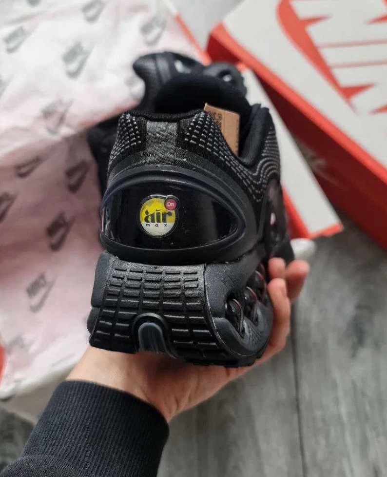 Nike Air Max DN Black - 3