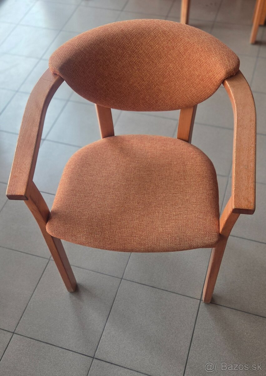 Stoličky-kresla z kaviarne - 3