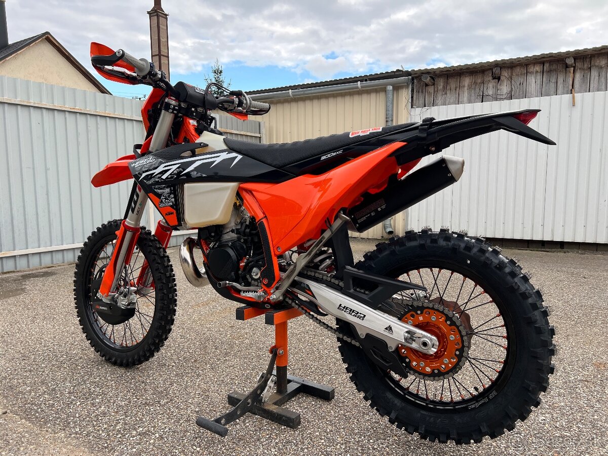 KTM EXC300 Hard Enduro 2025