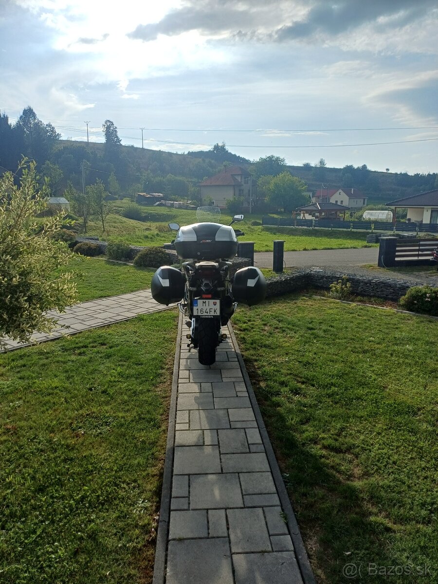 Honda xadv 750 limitovaná edicia - 3