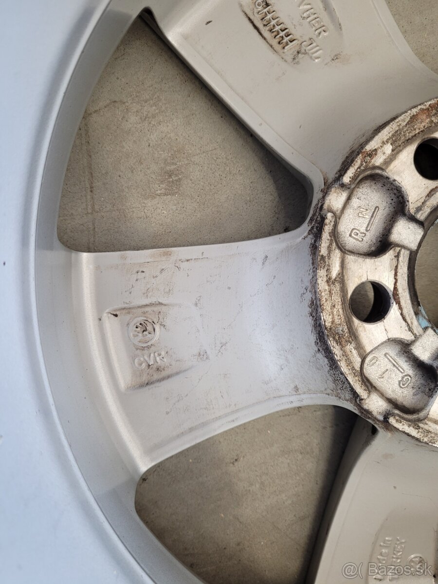 Predám originál ALU disk ŠKODA 6J x 15H2 ET38 - 3