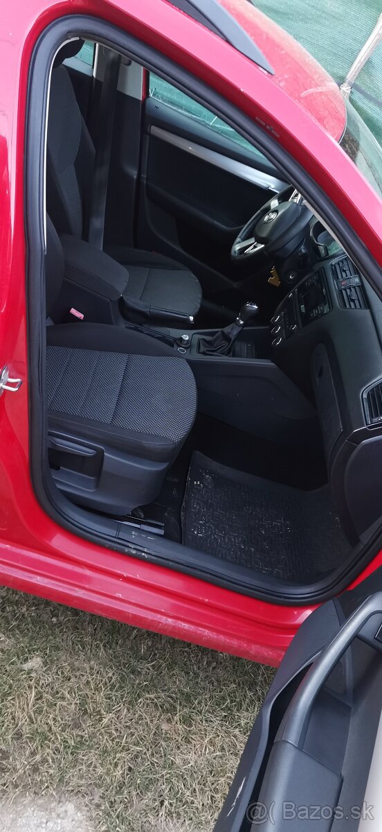 VYMENÍM LEASING ŠKODA OCTAVIA 1.6 TDI 77kw Combi, r.v. 2015, - 3