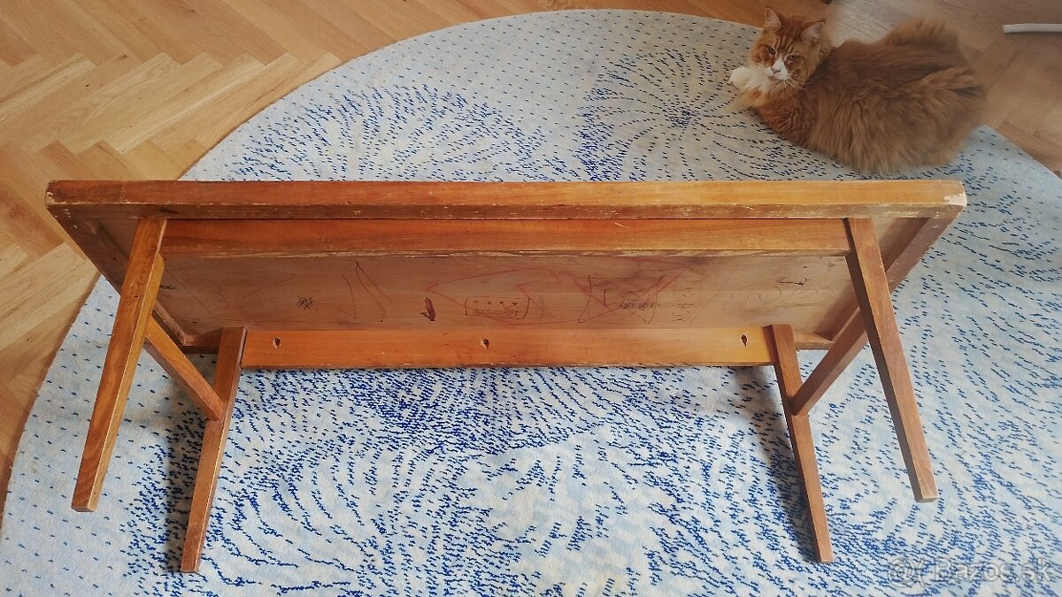 Konferenčný stolík - 3