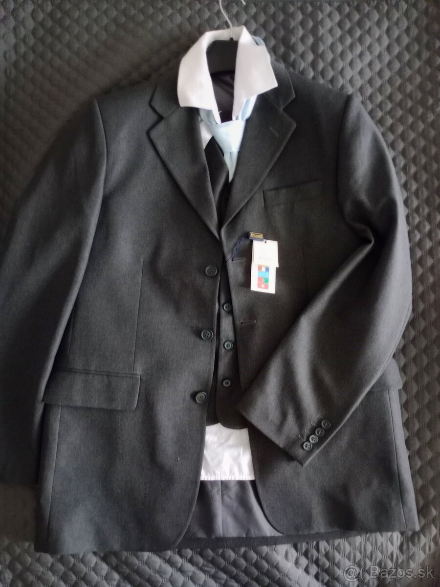 Pánsky oblek - 3