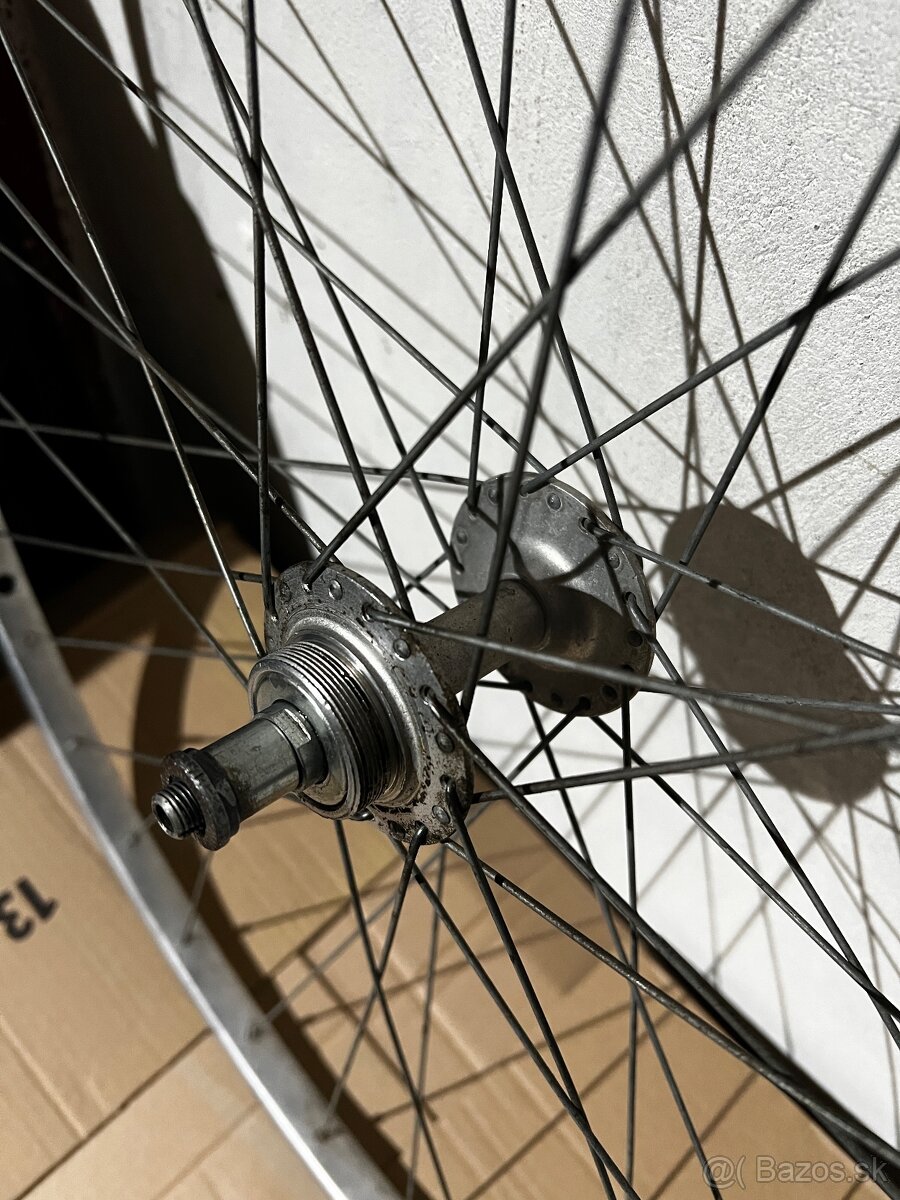 Kolesa Favorit 630 - 3