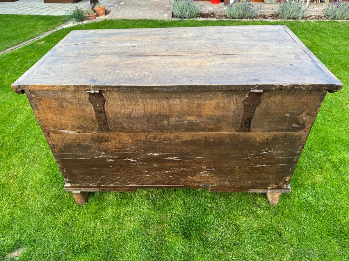 Stará drevená truhlica - 3