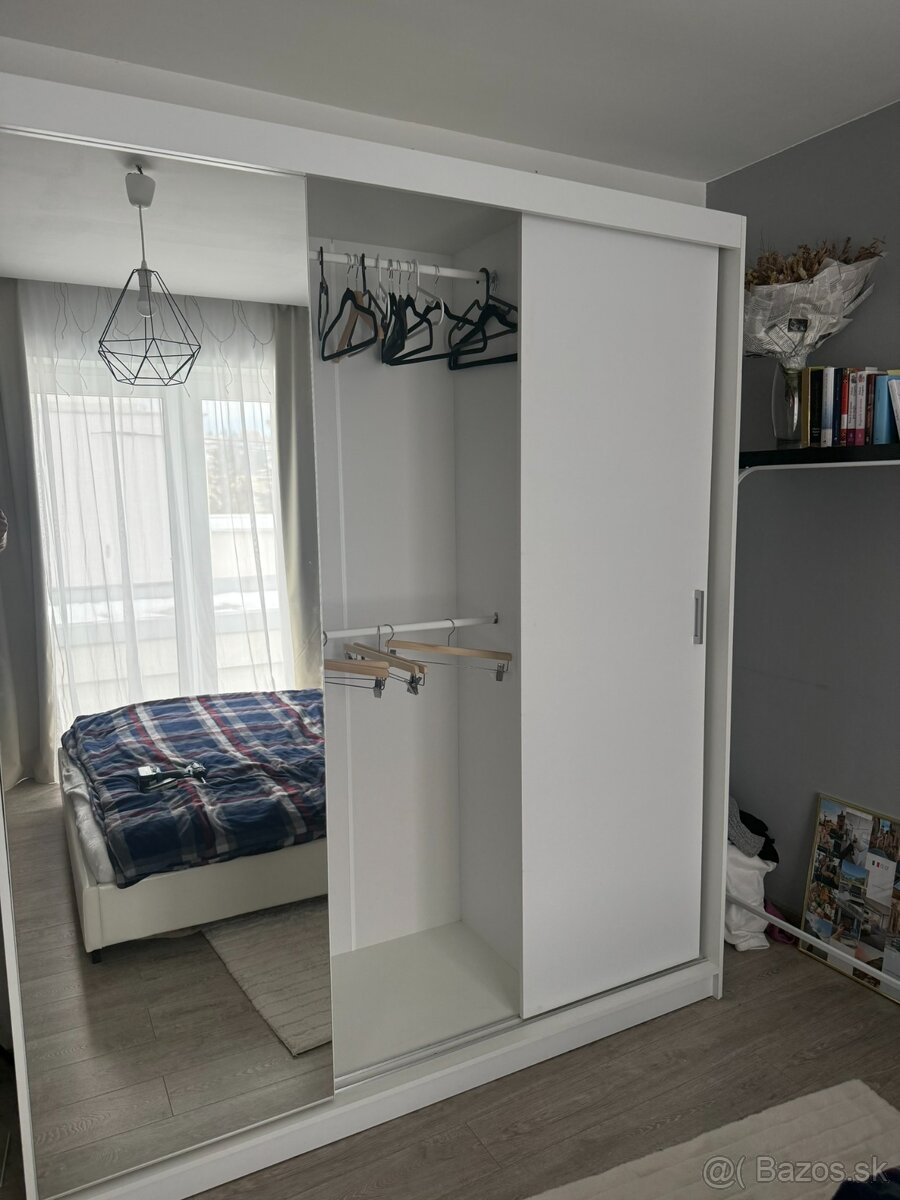 Šatníková skriňa 100% stav - 3