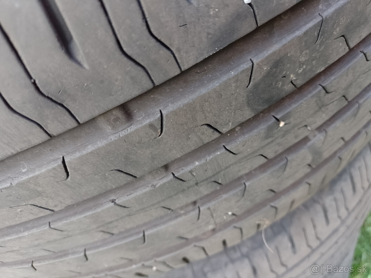Letné 235/55 R18 - 3