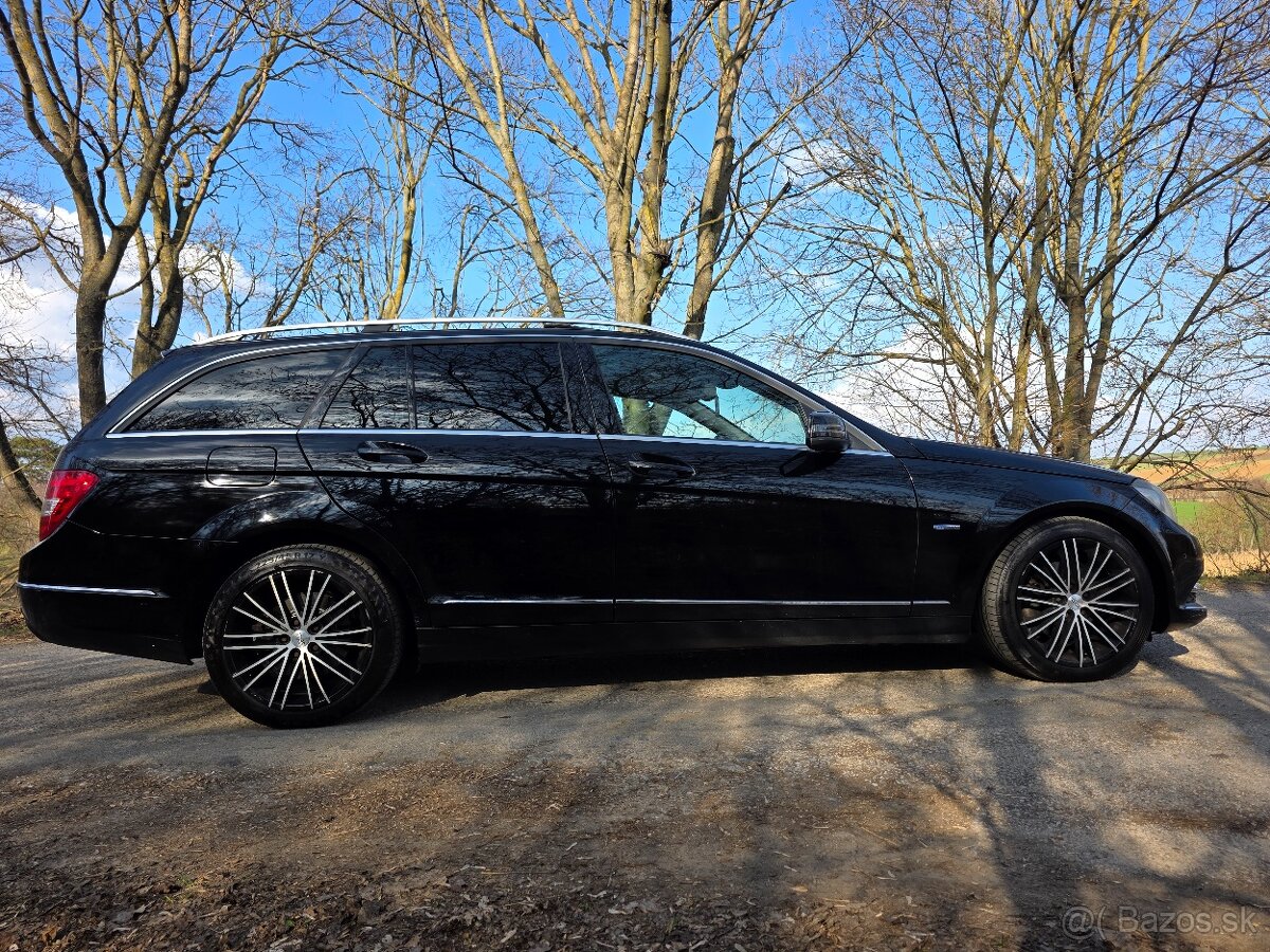 Mercedes C 250 facelift 4motion 2011 - 3