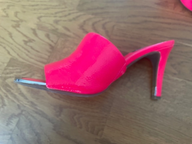 DKNY - Šlapky nové - 3