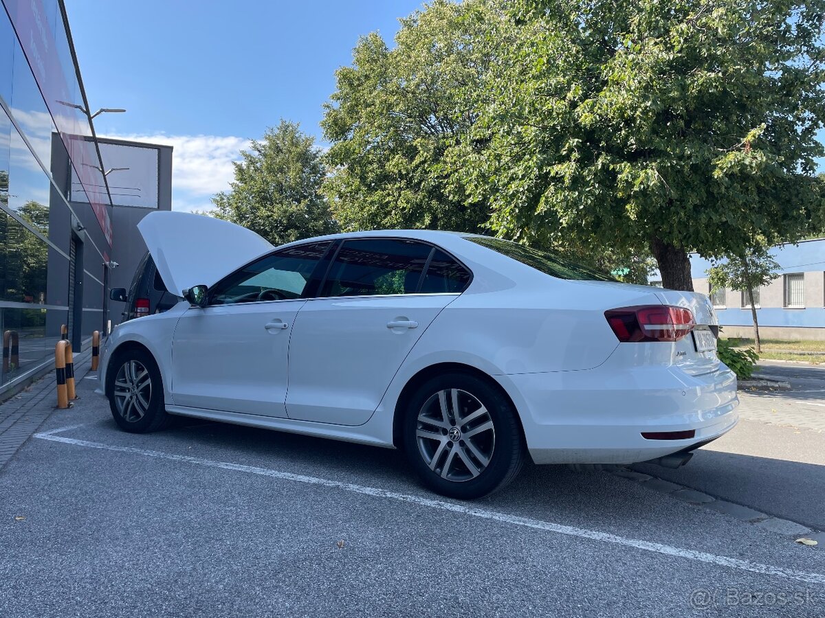 VW Jetta Business Highline - 3