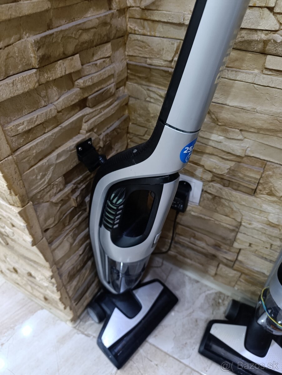 Philips Aqua 3in1 FC6408 Bezdrôtový vysávač - 3