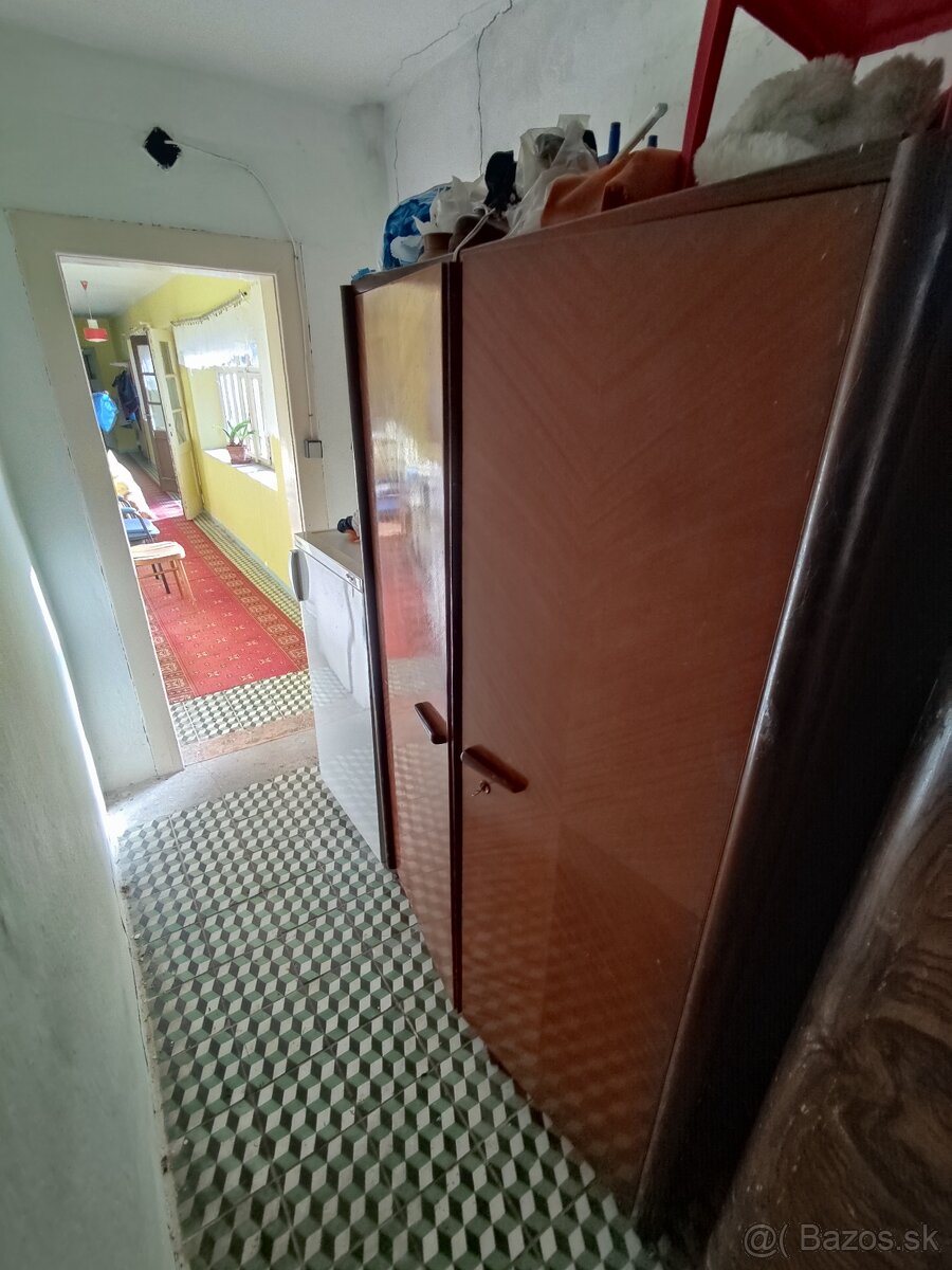 Stará skrina skriňe - 3