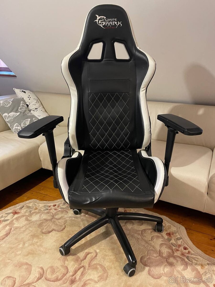 Herna Stolicka White Shark - 3