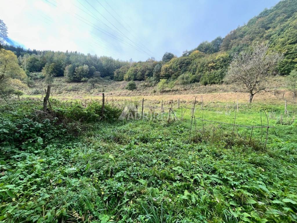 PREDAJ: Rekreačný pozemok 3.875 m2 Horná Lehota, Podbrezová; - 3