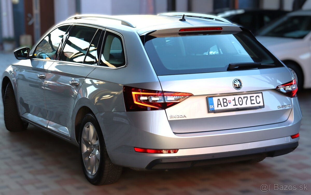 Superb Combi 1.5 TSI/Benzín Style DSG7 - 3