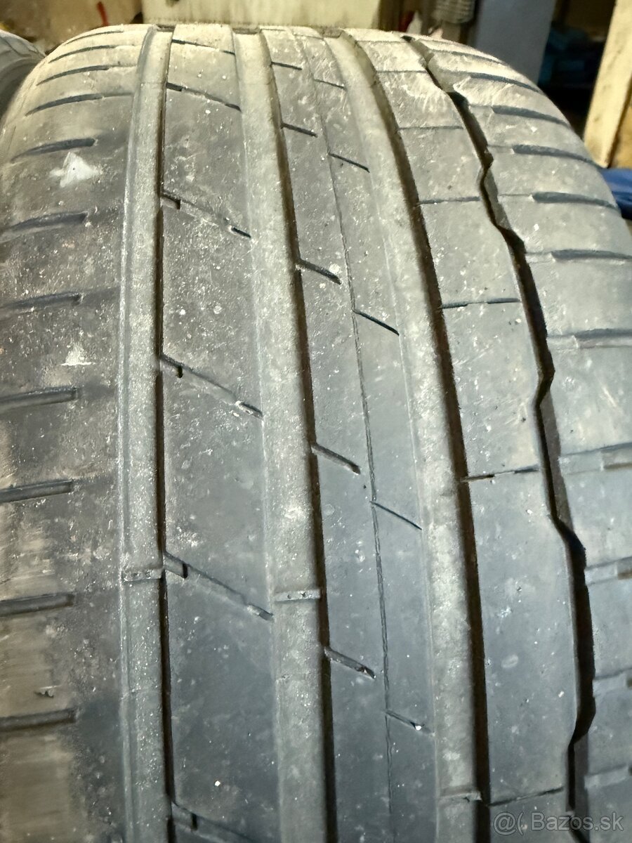 275/35r21 letné Hankook rok 2023 - 3