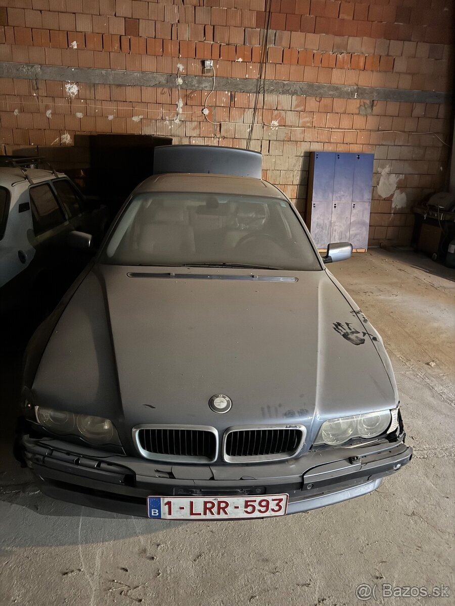 BMW E38 740il V8 Log - 3