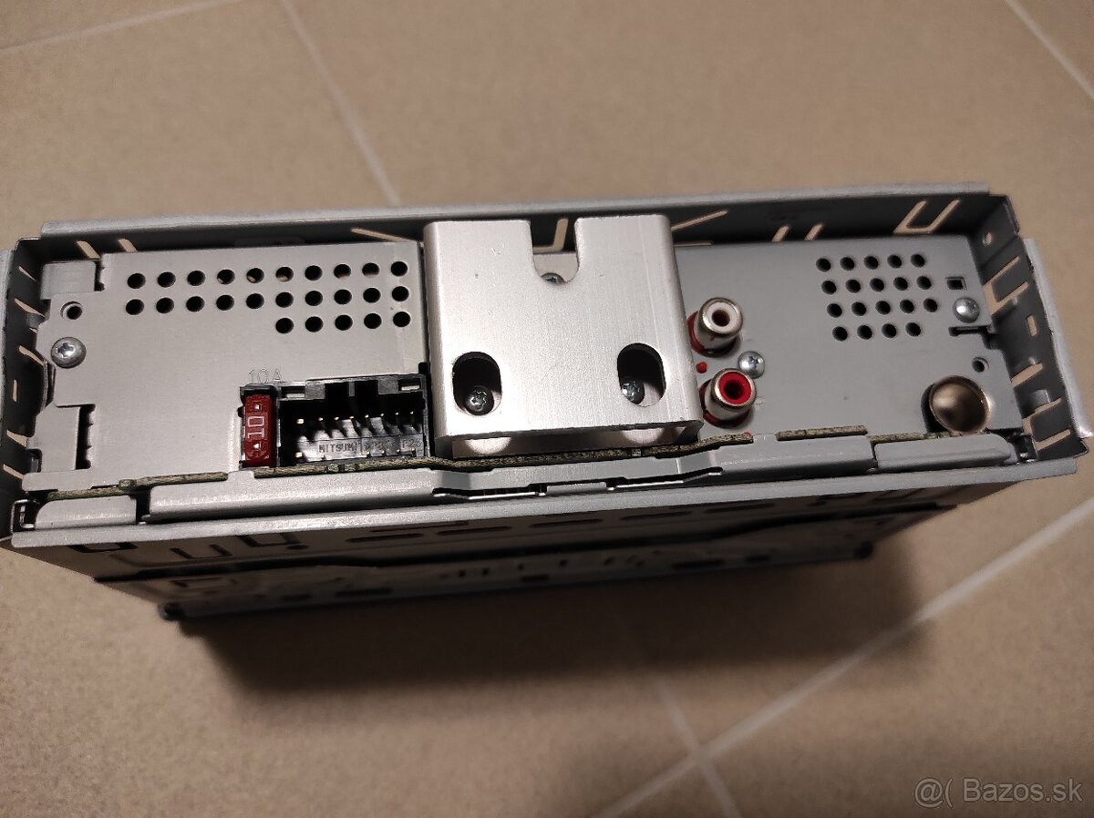 autorário Pioneer MVH-S100UBG - 3