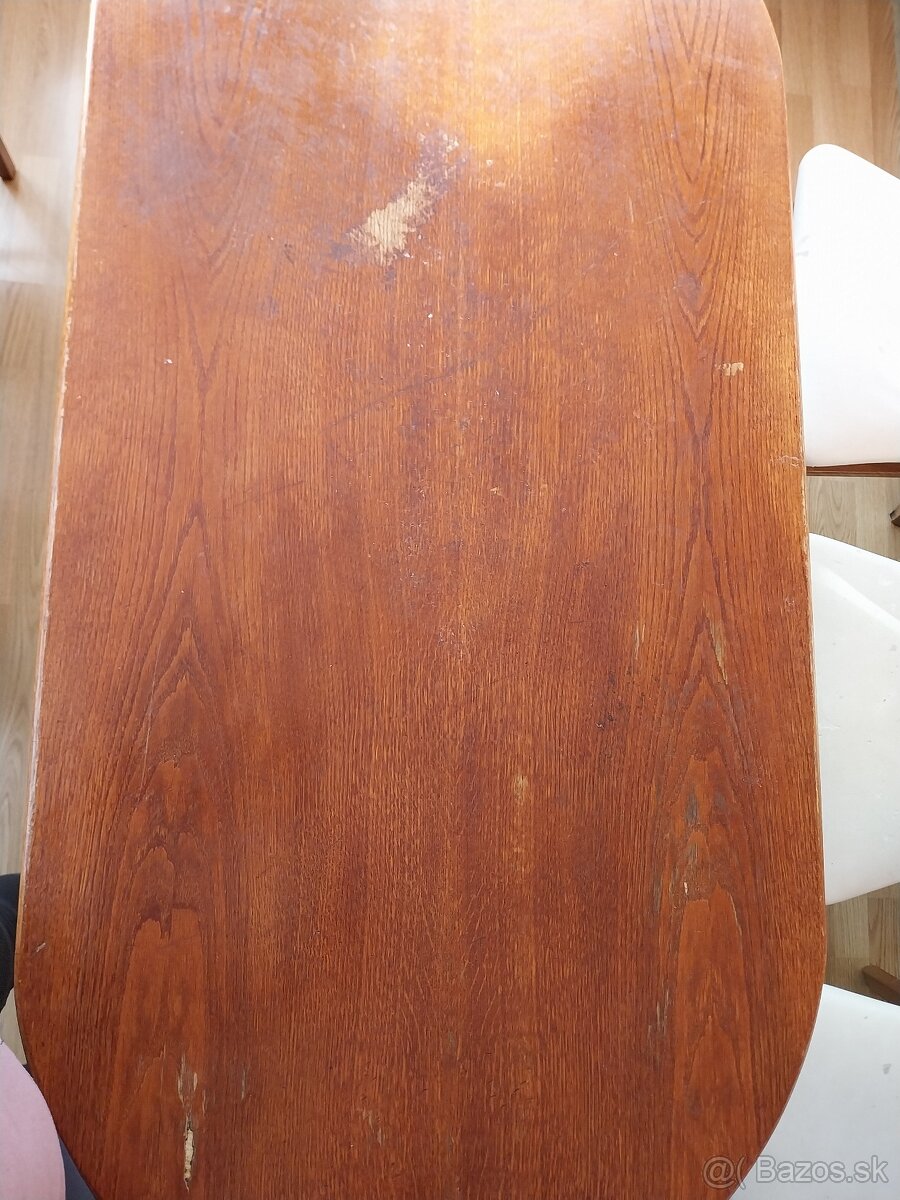 Jedálenský stôl - 3