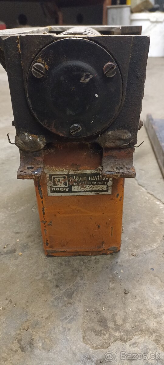 Hoblovací valec - 3