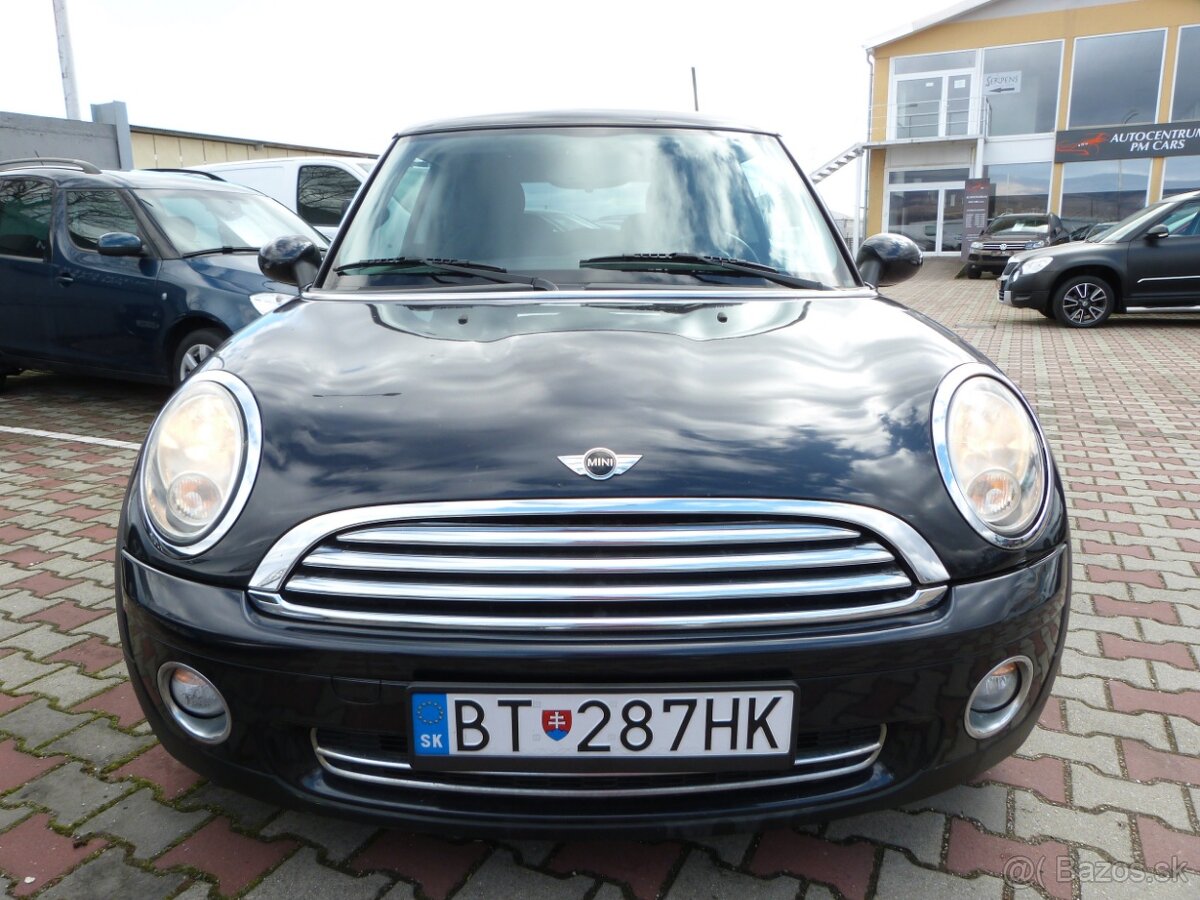 Mini One 1,6i 70kW M6 elektrická panoráma - 3
