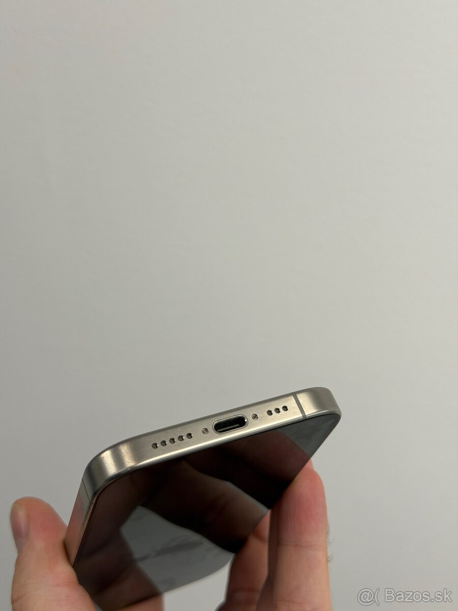 Predám Apple iPhone 15 Pro 128GB Natural Titanium - 3