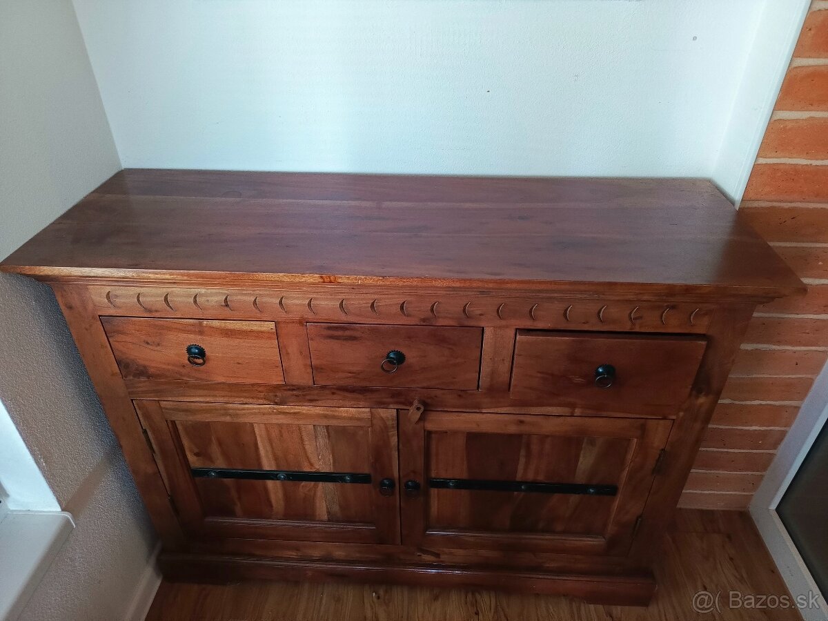 Komoda zo série CAMBRIDGE z akácioveho dreva - 3