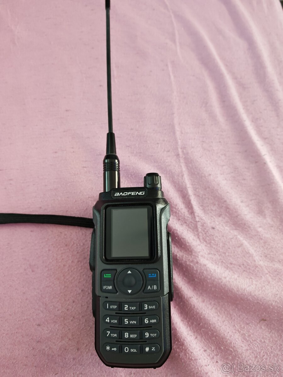 Vysielačka Baofeng - 3