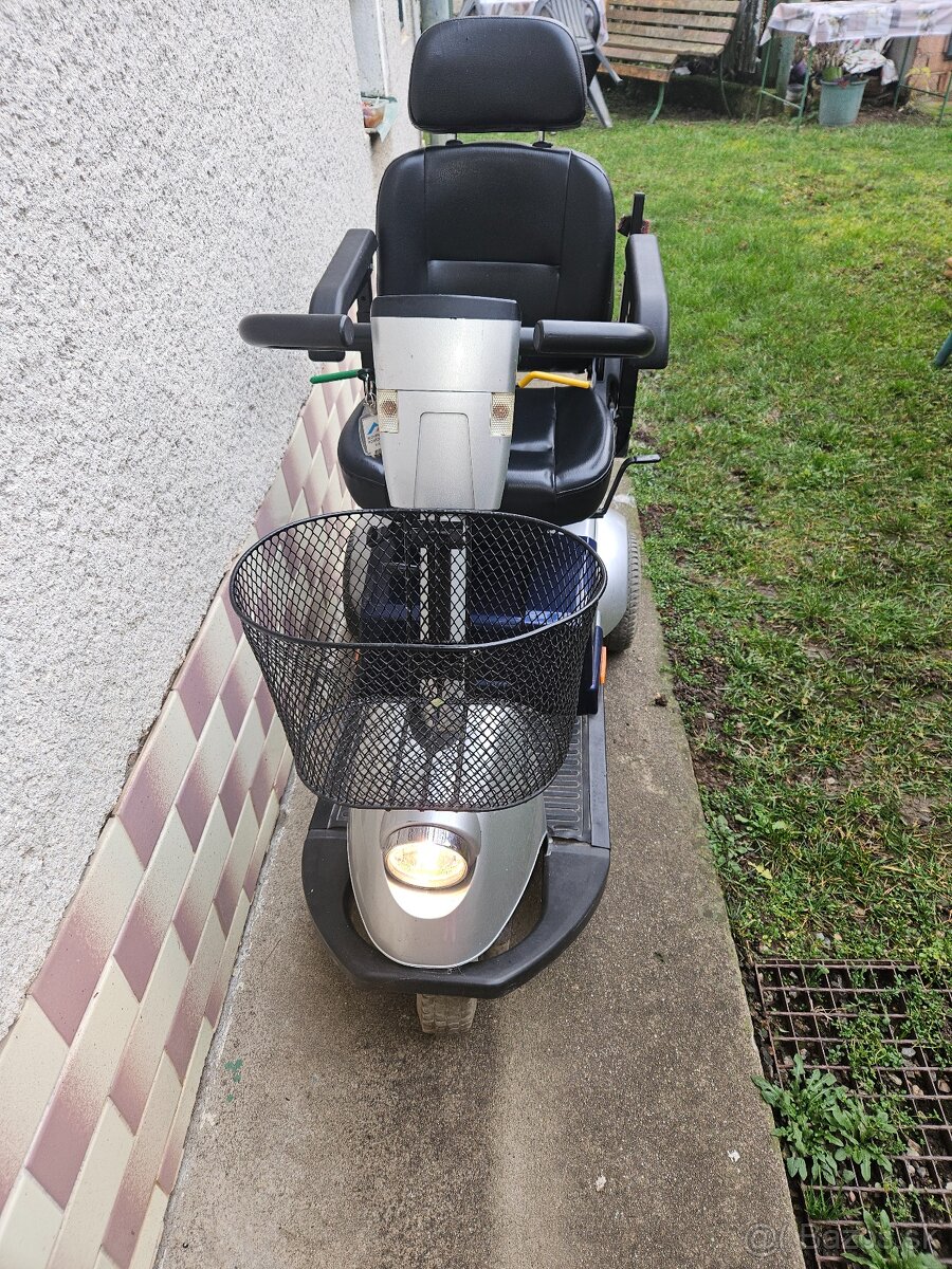 Predam elektrický invalidný vozík - 3