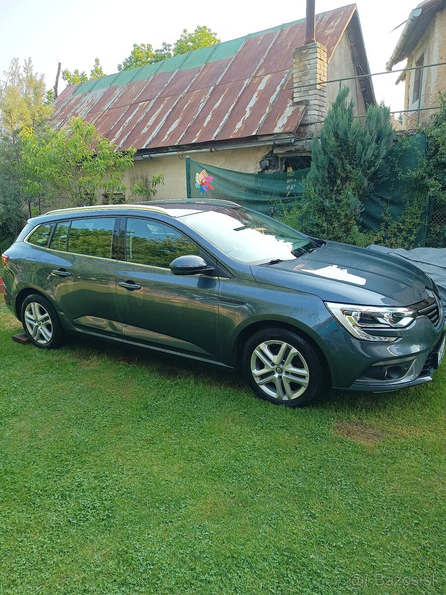 Renault megane IV Grandtour 2017 1.5dci - 3