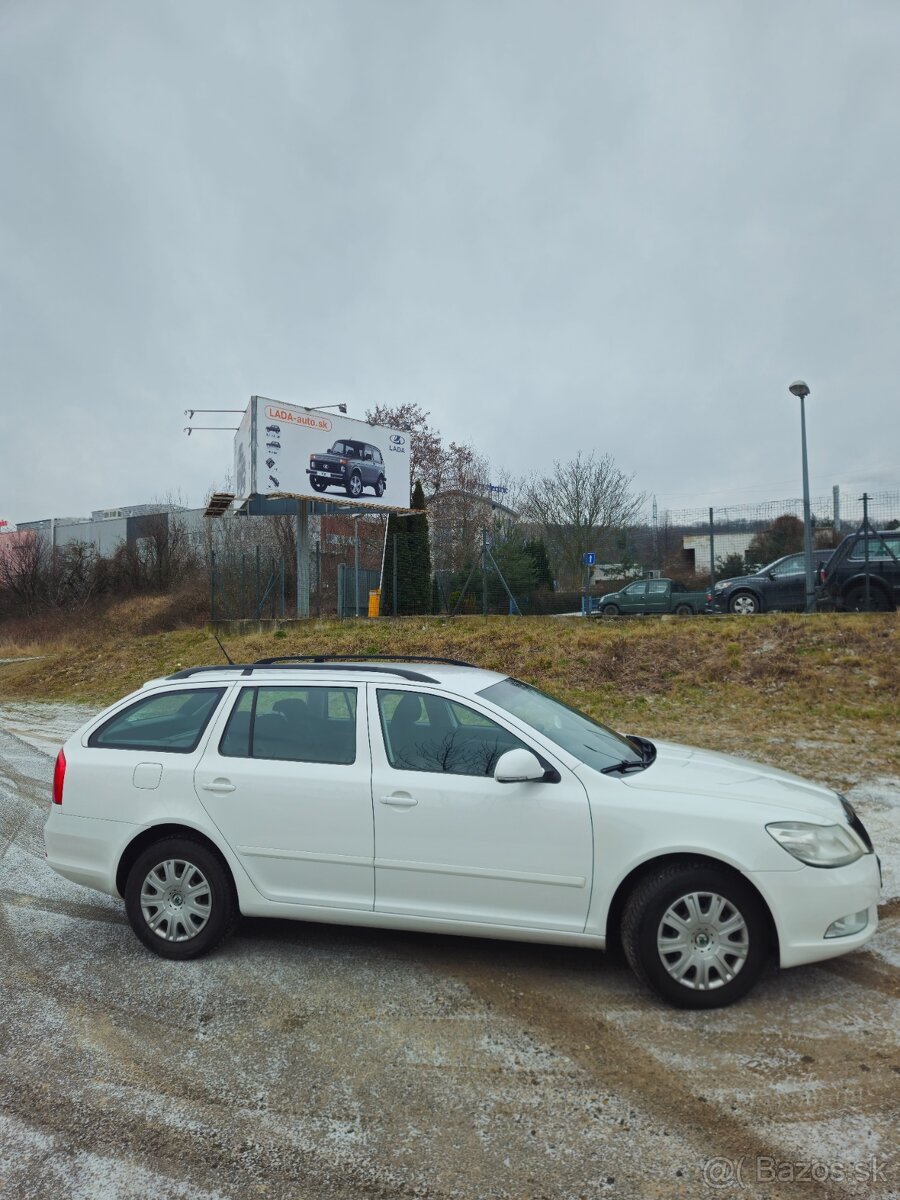 Skoda octavia 1.6tdi 77kw combi 2012 - 3