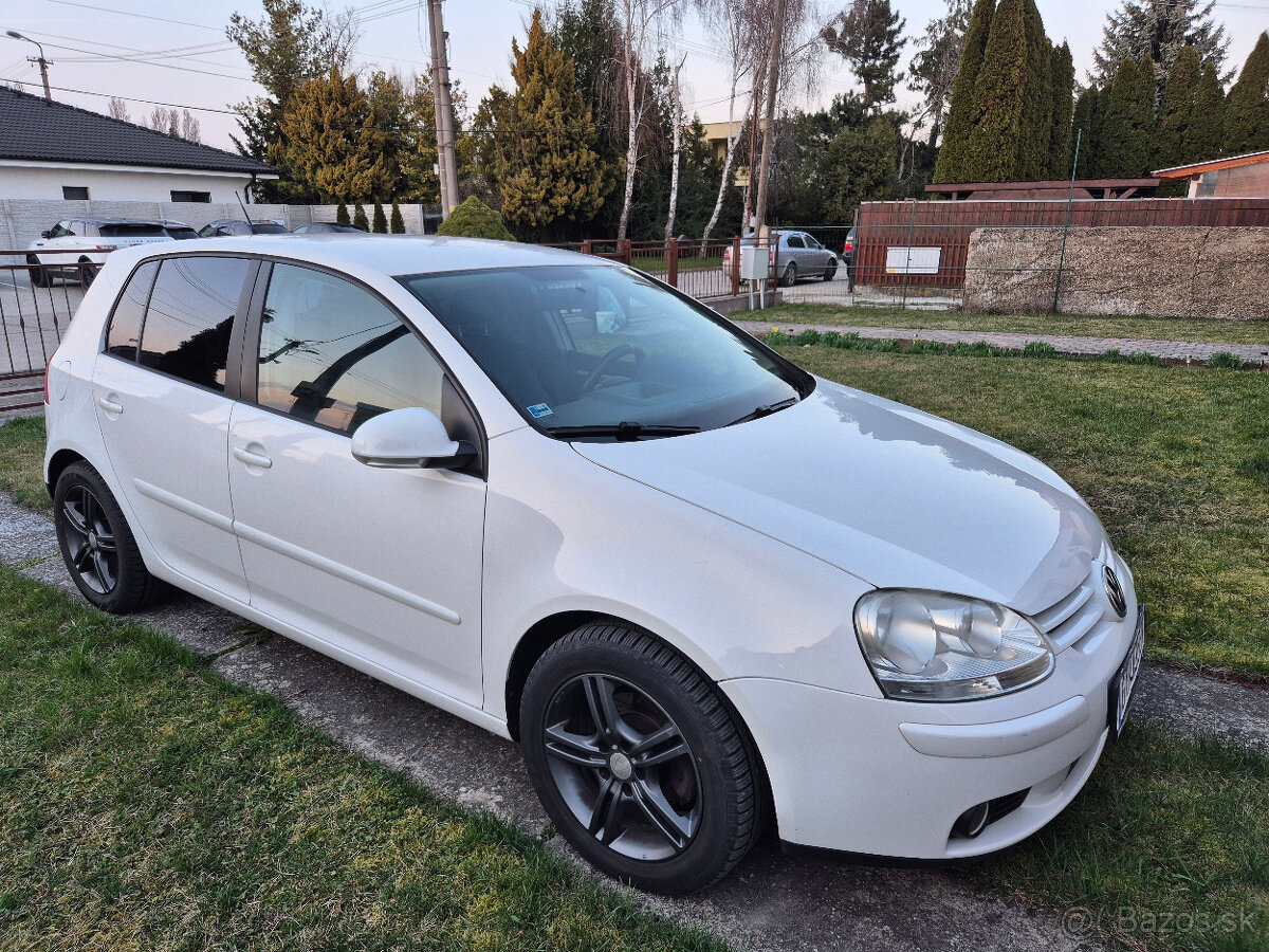 VW Gollf 5 - 3