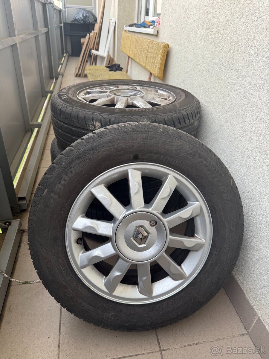 Letné pneumatiky + disky Renault Megane - 3